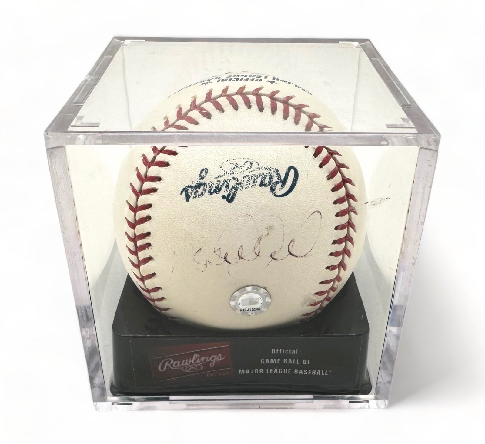 Signed Derek Jeter MLB Baseball w/ Display Case. (1 of 2)