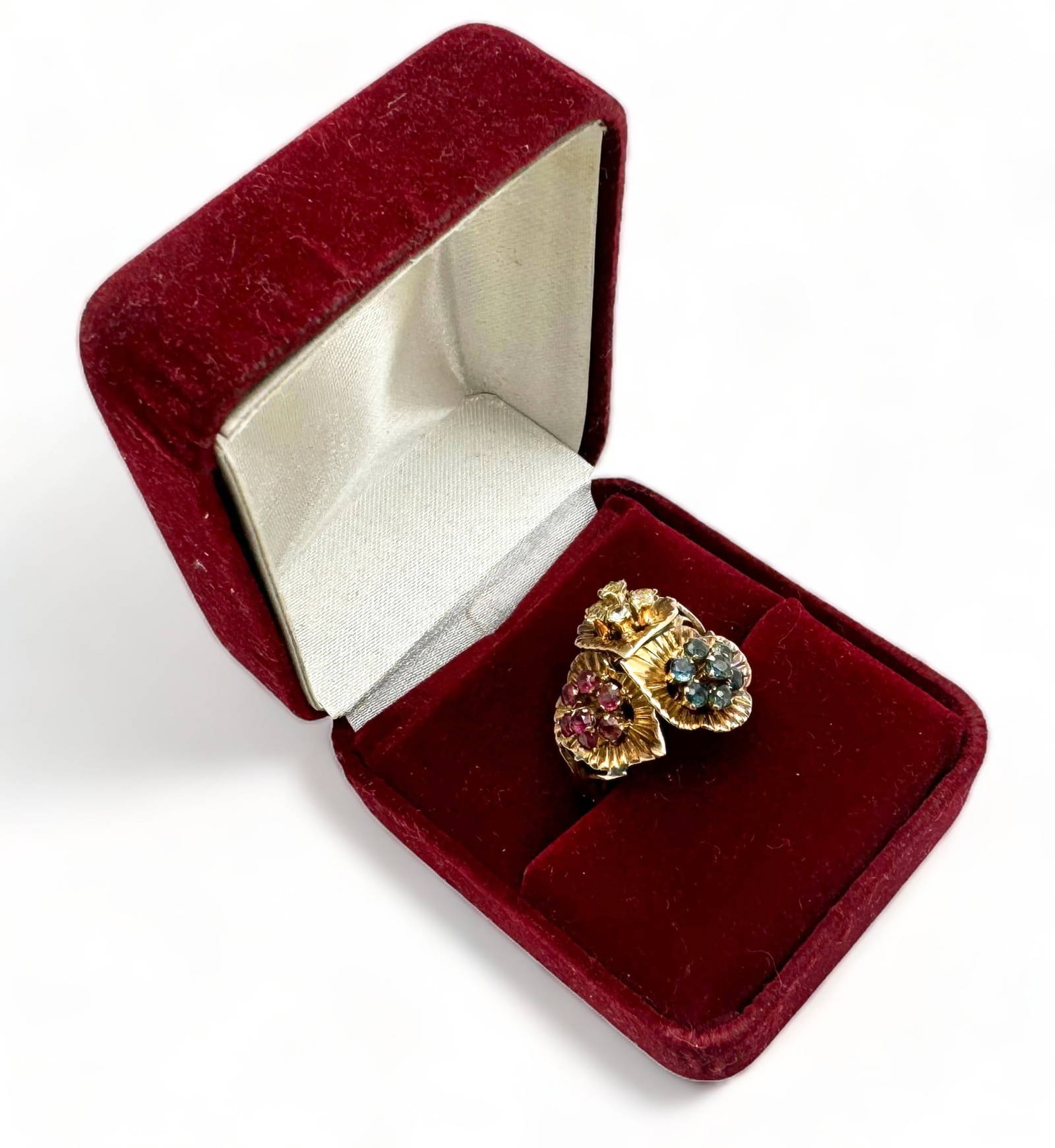 5k Gold Ring With Colored Stones. Auction