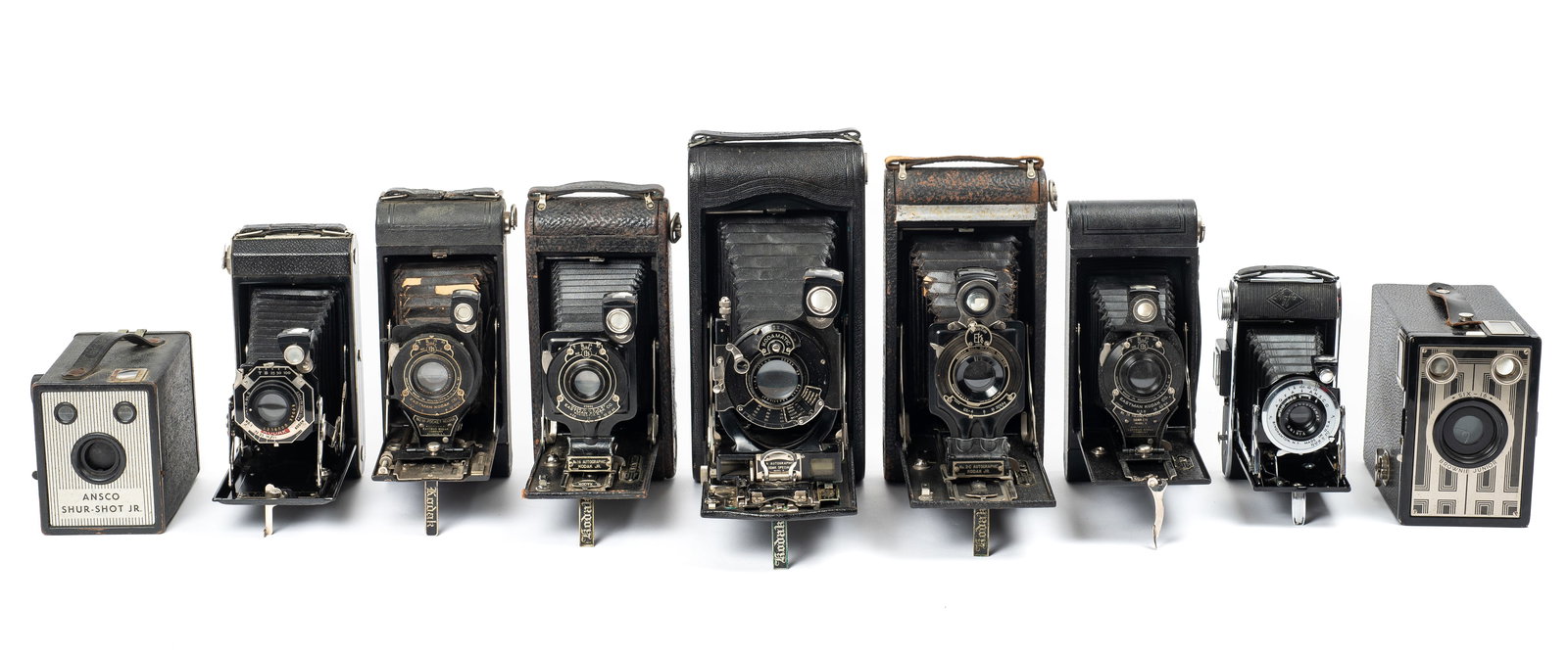 Lot of Vintage Folding and Box Cameras. (1 of 10)