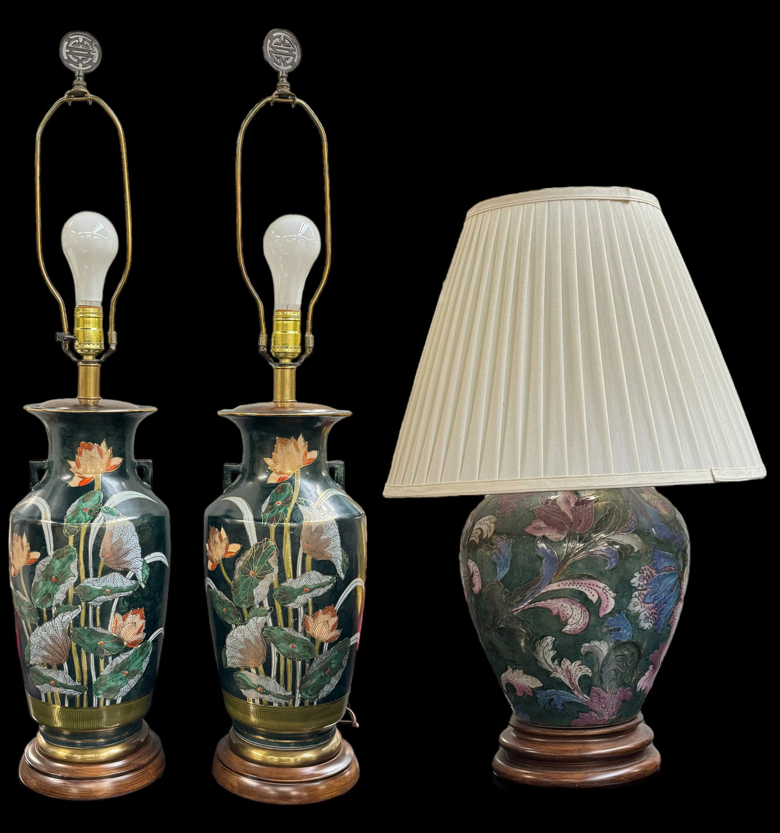 Lot of 3 Frederick Cooper Floral Design Lamps. (1 of 2)