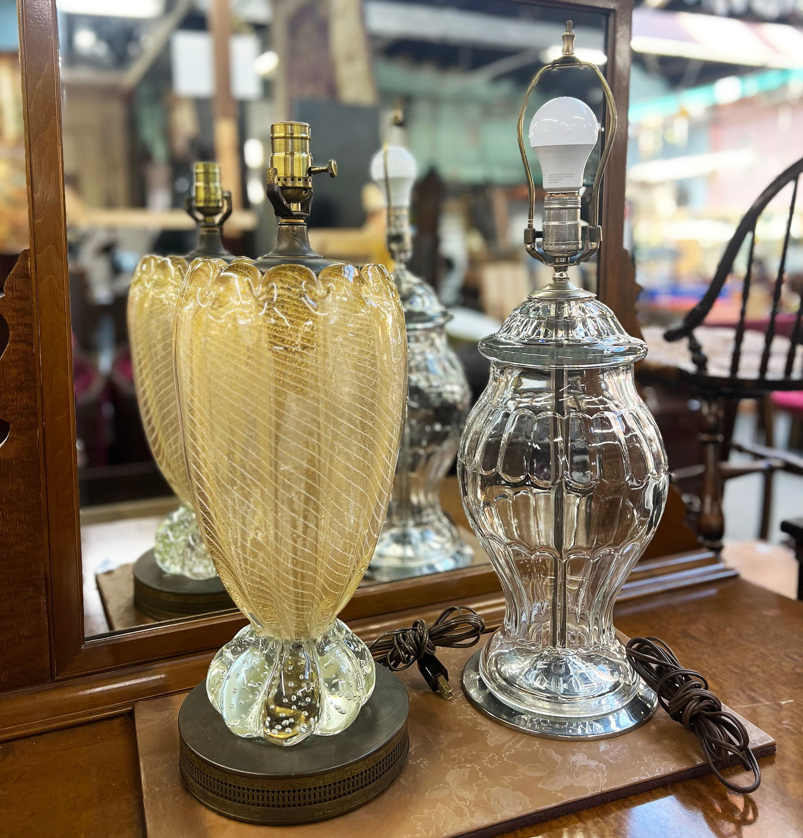 Lot of Two Table Lamps. (1 of 1)