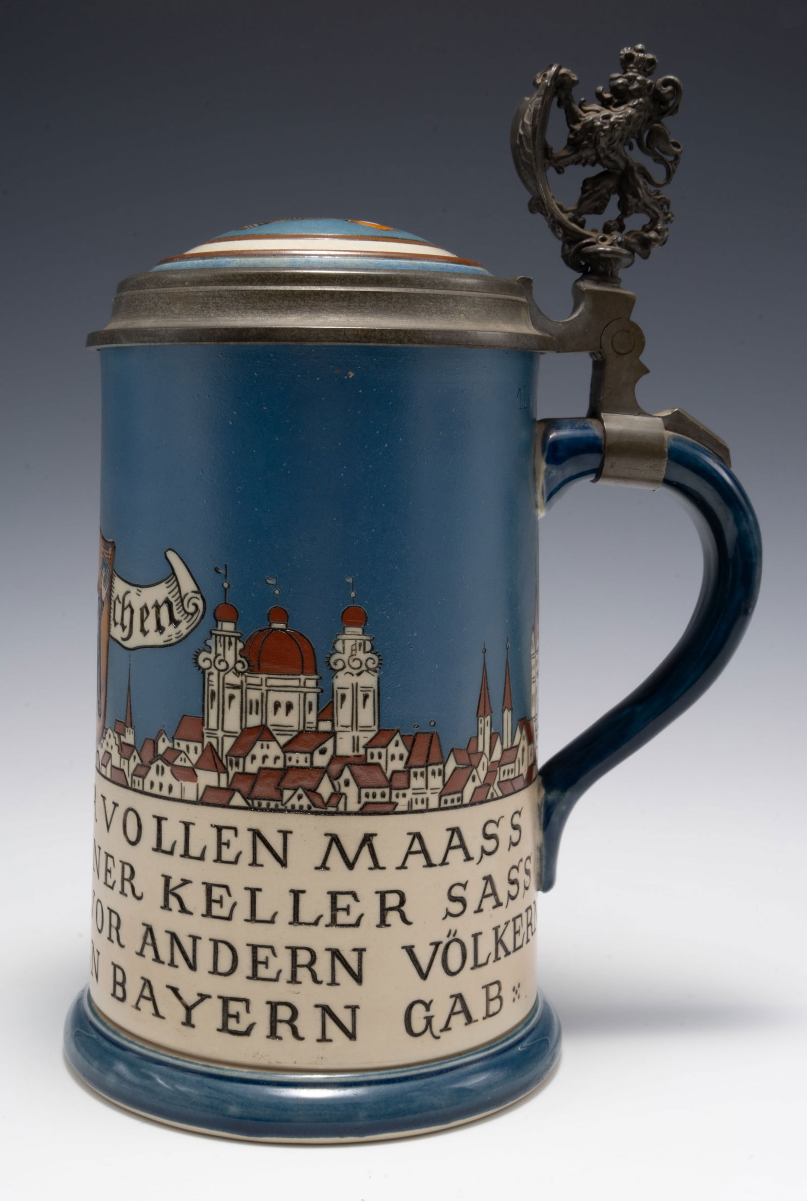 Mettlach 1 Liter Munich Stein, #2002. (1 of 6)