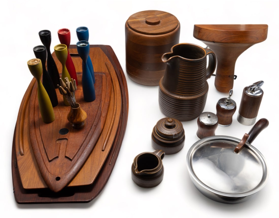 Lot of Scandinavian Mid Century Tableware. (1 of 12)