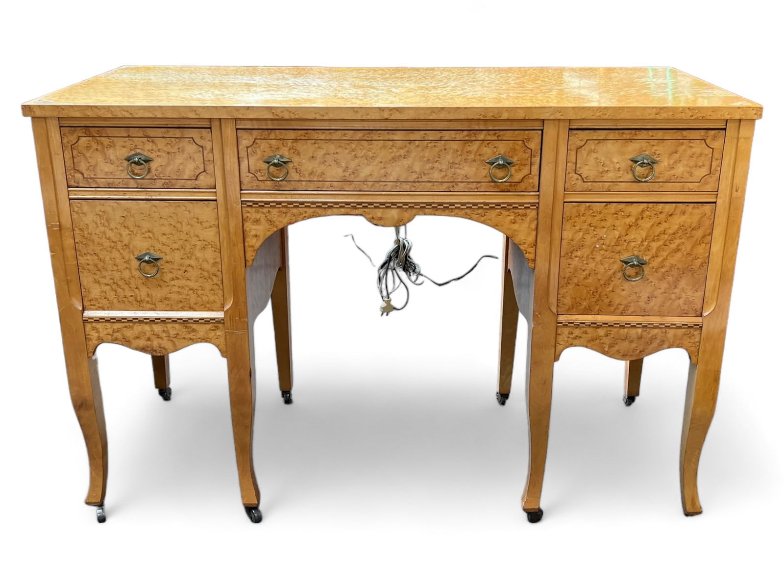 Birdseye Maple Vanity or Dressing Table. (1 of 2)