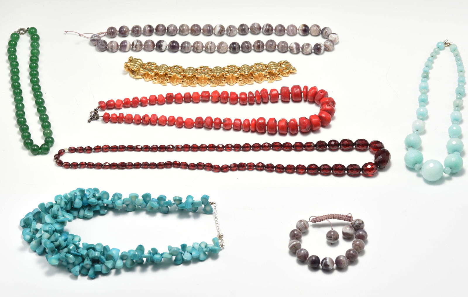 Lot of Mostly Stone Bead Necklaces. (1 of 3)