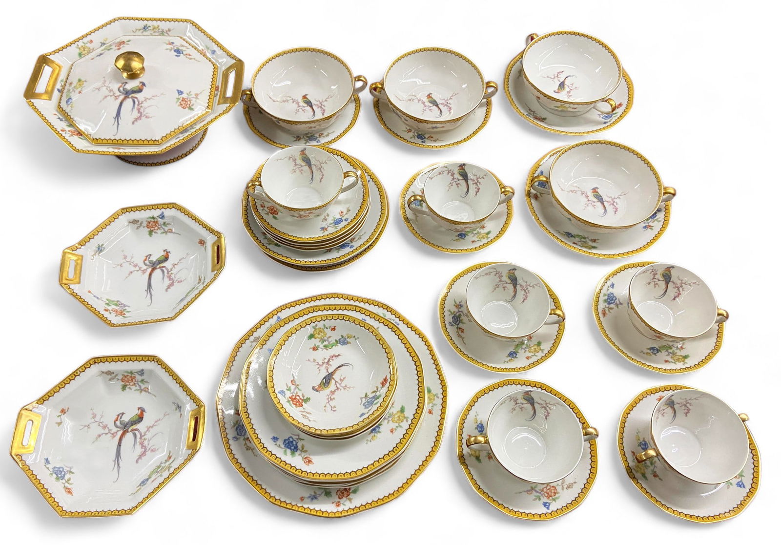 Theodore Haviland Limoges "Eden" China Set. (1 of 6)