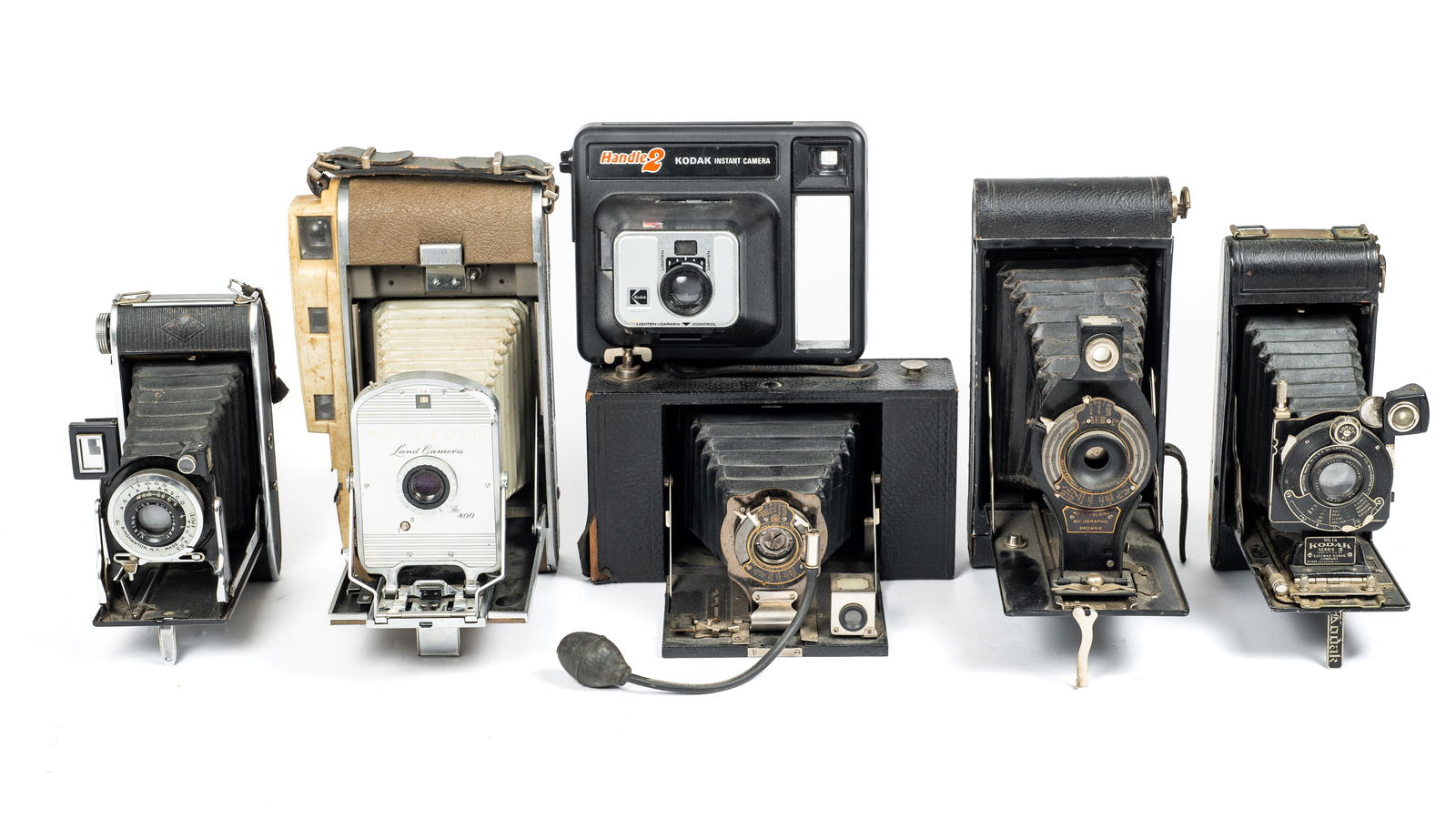 Lot of Six Vintage Cameras. (1 of 8)
