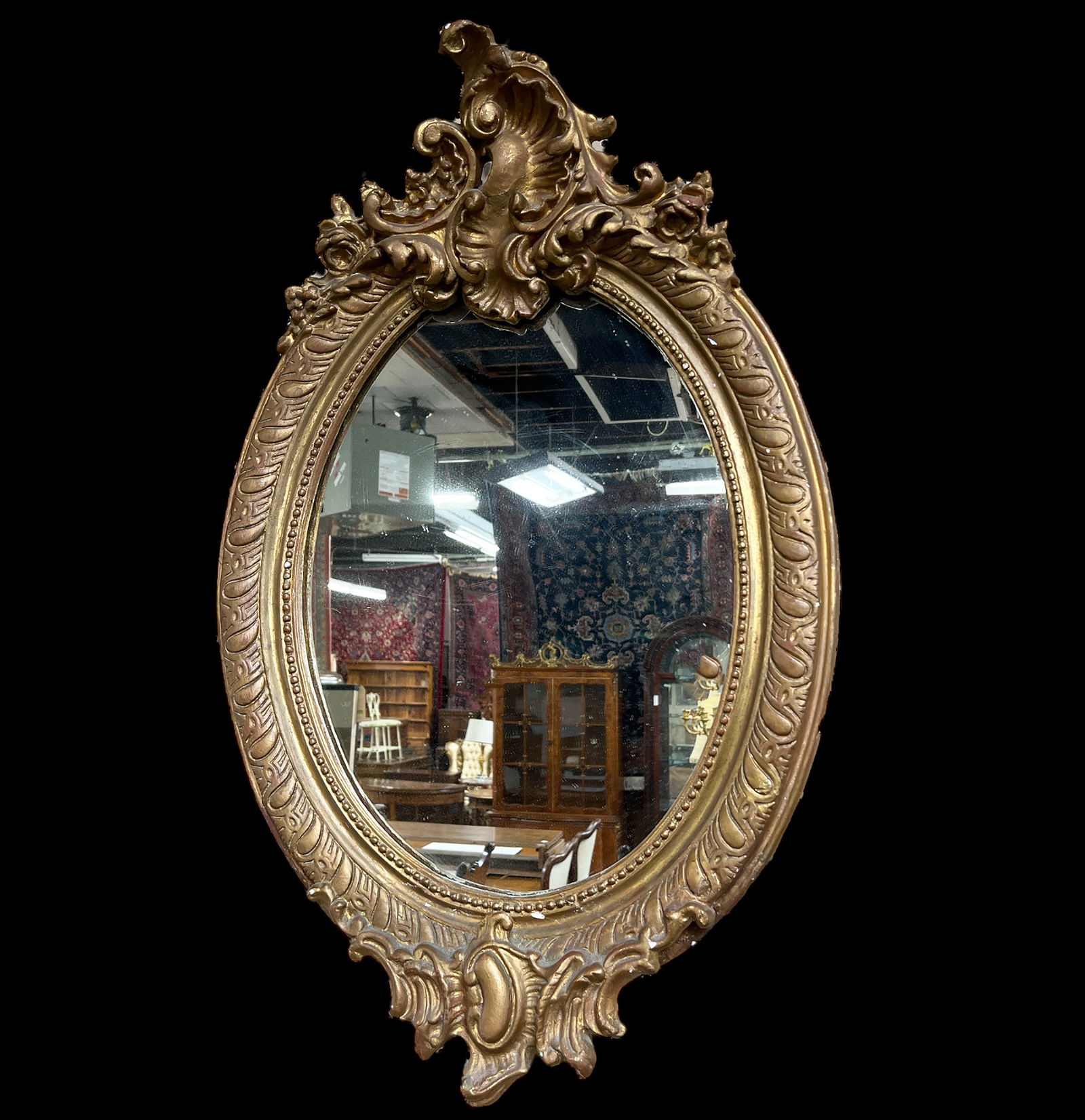 Oval Victorian Style Wall Mirror. (1 of 2)