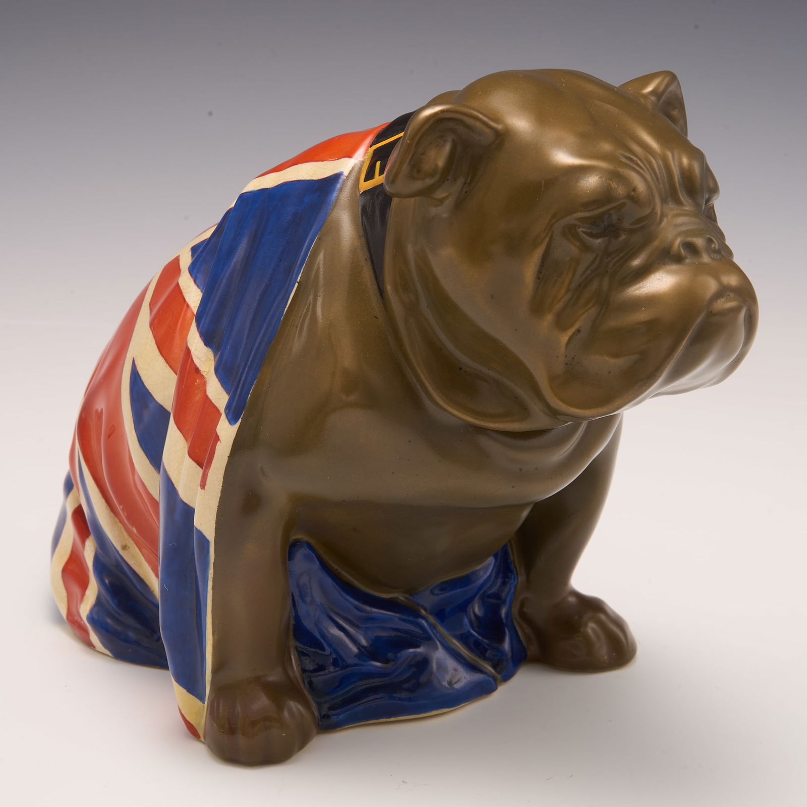 Royal Doulton Brown Bulldog w/ British Flag. (1 of 4)