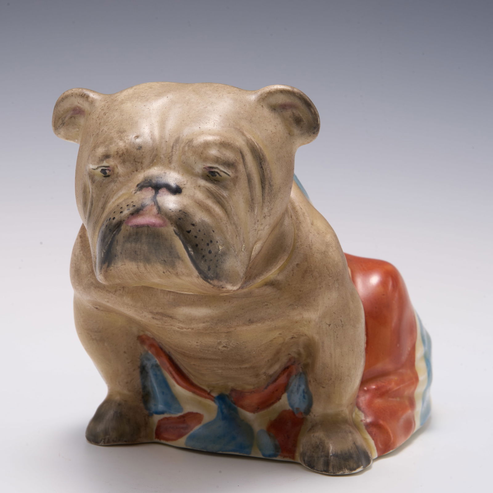Royal Doulton Gray Bulldog w/ British Flag. (1 of 5)