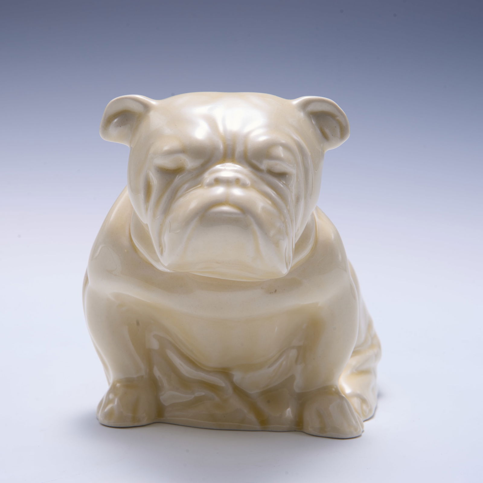 Royal Doulton Undecorated Union Jack Bulldog. (1 of 5)