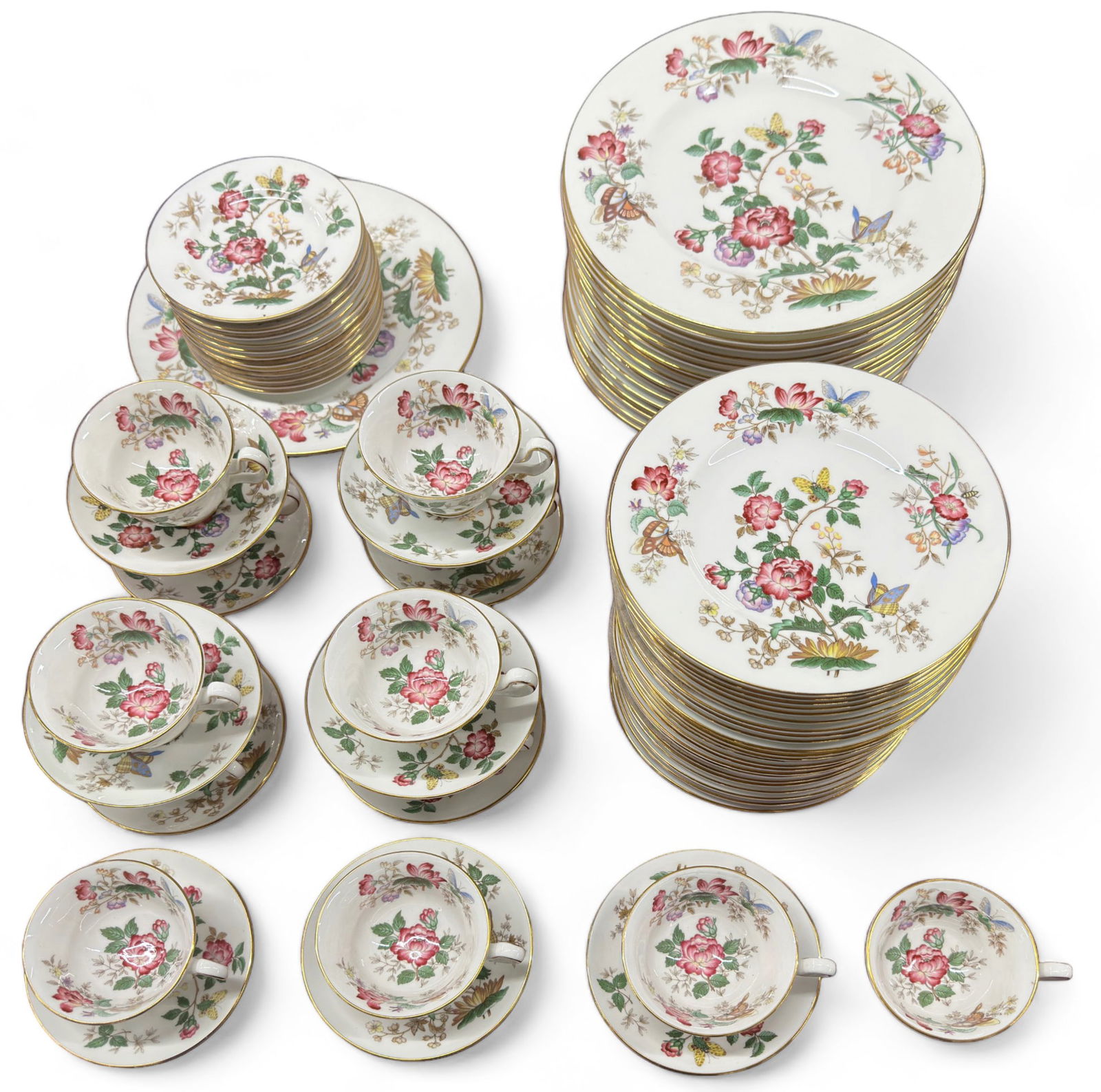 77 Pc. Wedgwood Charnwood Partial China Set. (1 of 3)