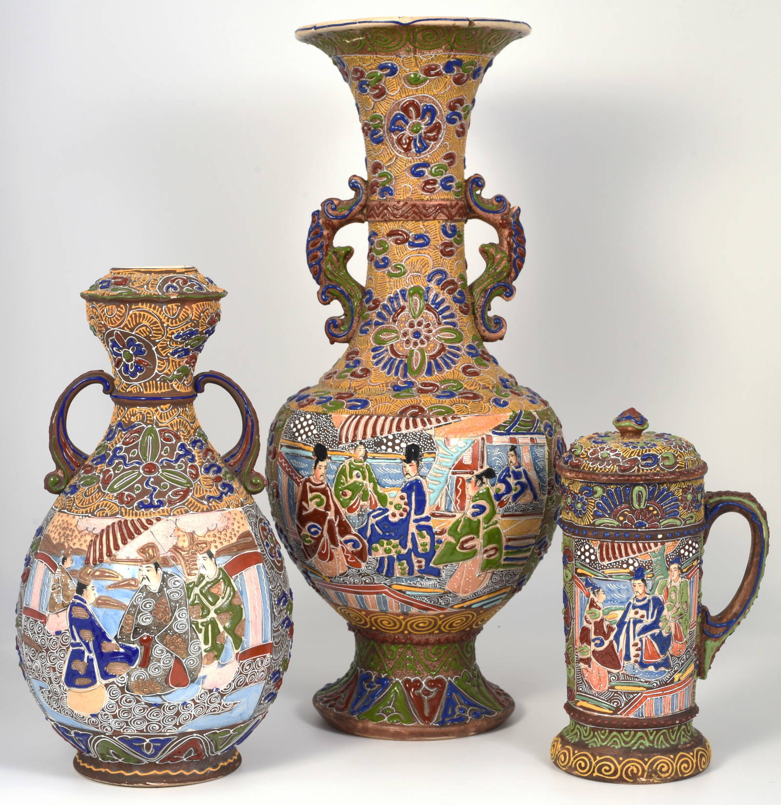 Lot Of 3 Japanese Satsuma Pieces, As Is. Auction