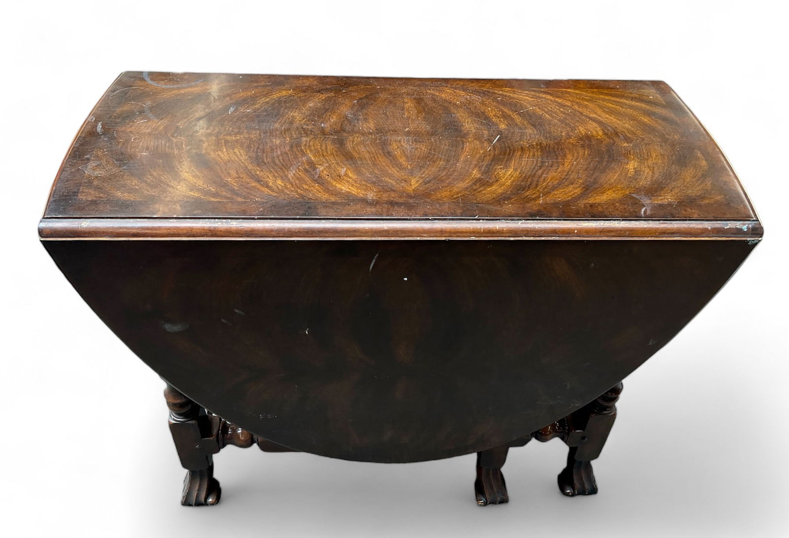 Theodore Alexander Dropleaf Gate Leg Table. (1 of 3)