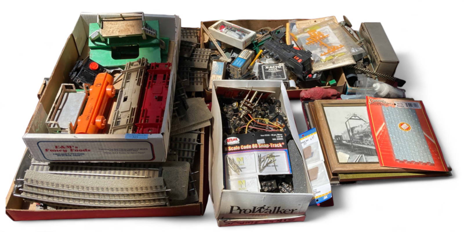 Mixed O Scale Train Accessories Tracks, Etc. Auction