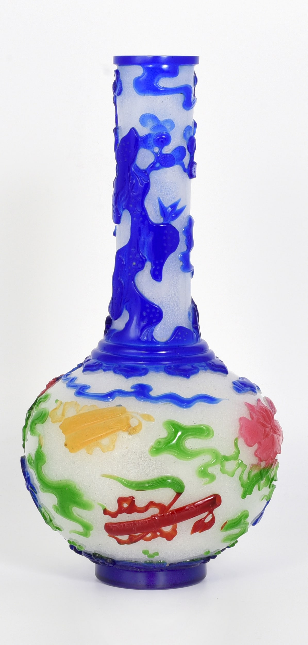 Very Fine, Colorful Chinese Peking Glass Vase. (1 of 5)