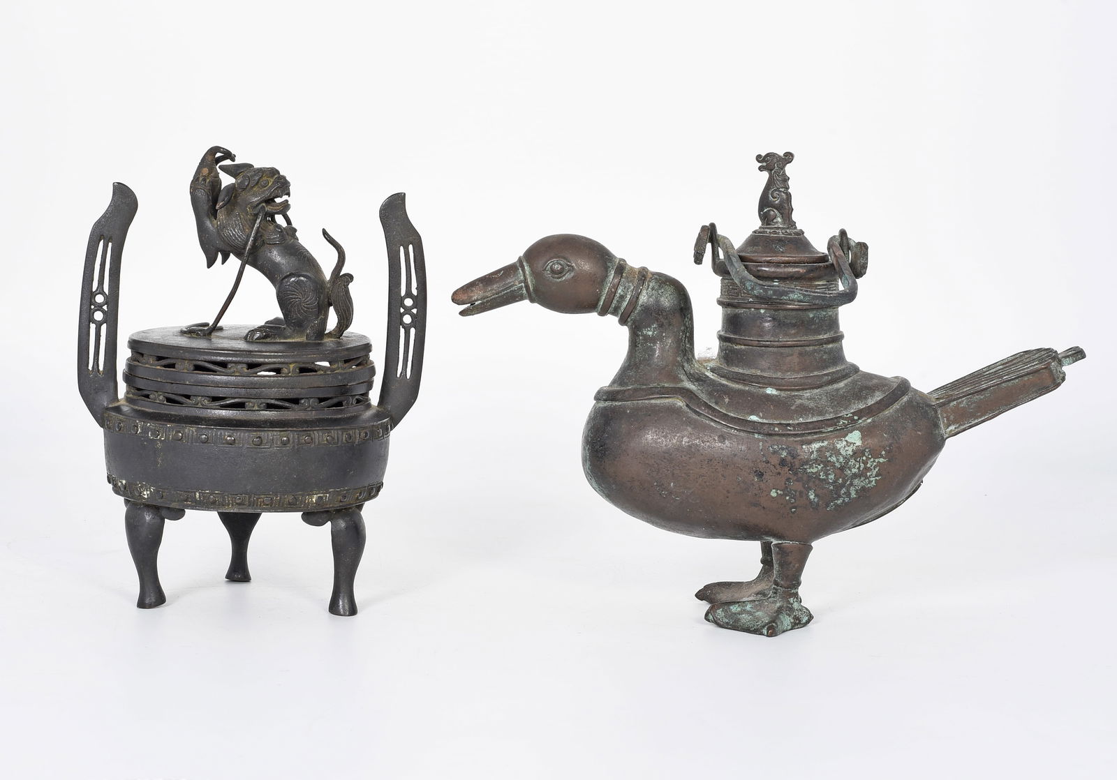 Lot of 2 Bronze Japanese Censers. (1 of 7)