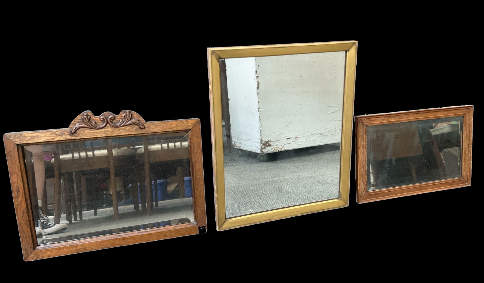 Lot of Three Small Wall Mirrors. (1 of 2)