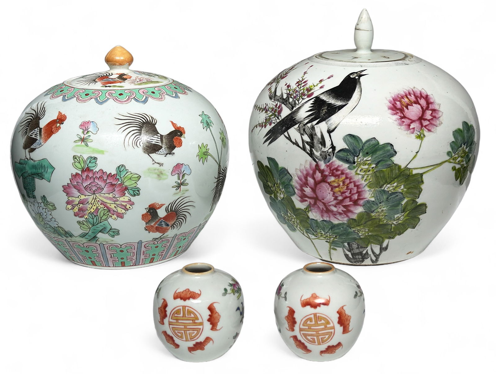 Lot of 4 Chinese Porcelain Articles. (1 of 5)