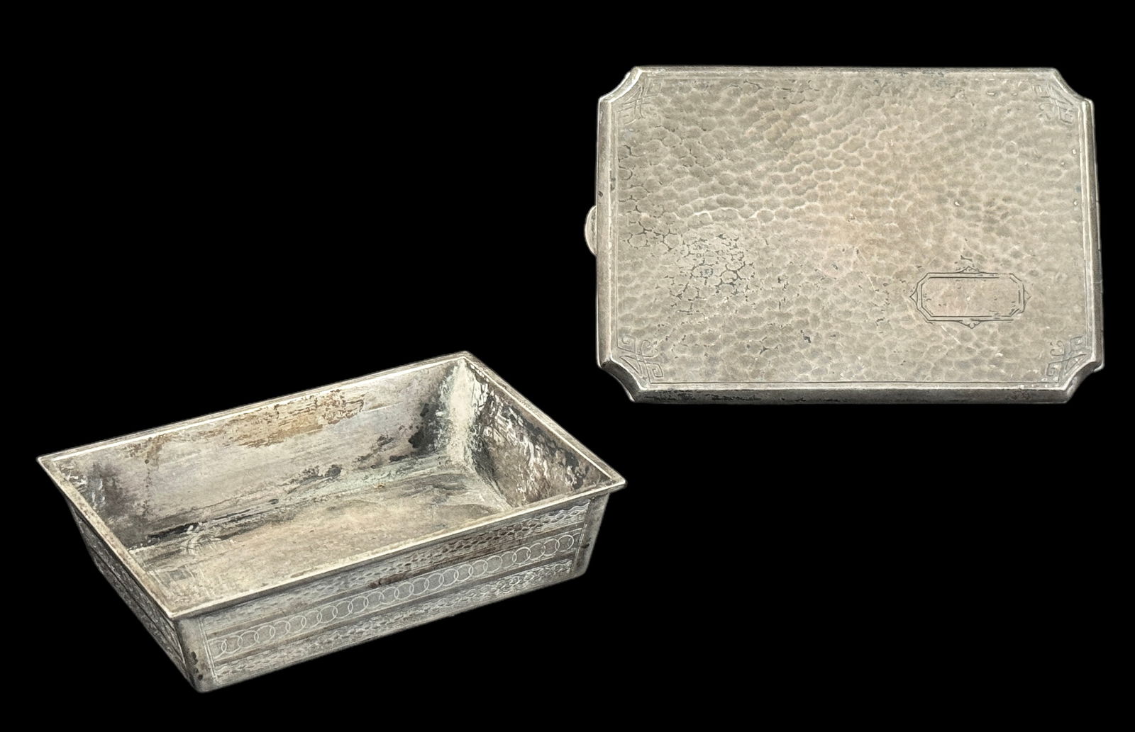 Sterling Silver Cigarette Case & Small Tray. (1 of 3)