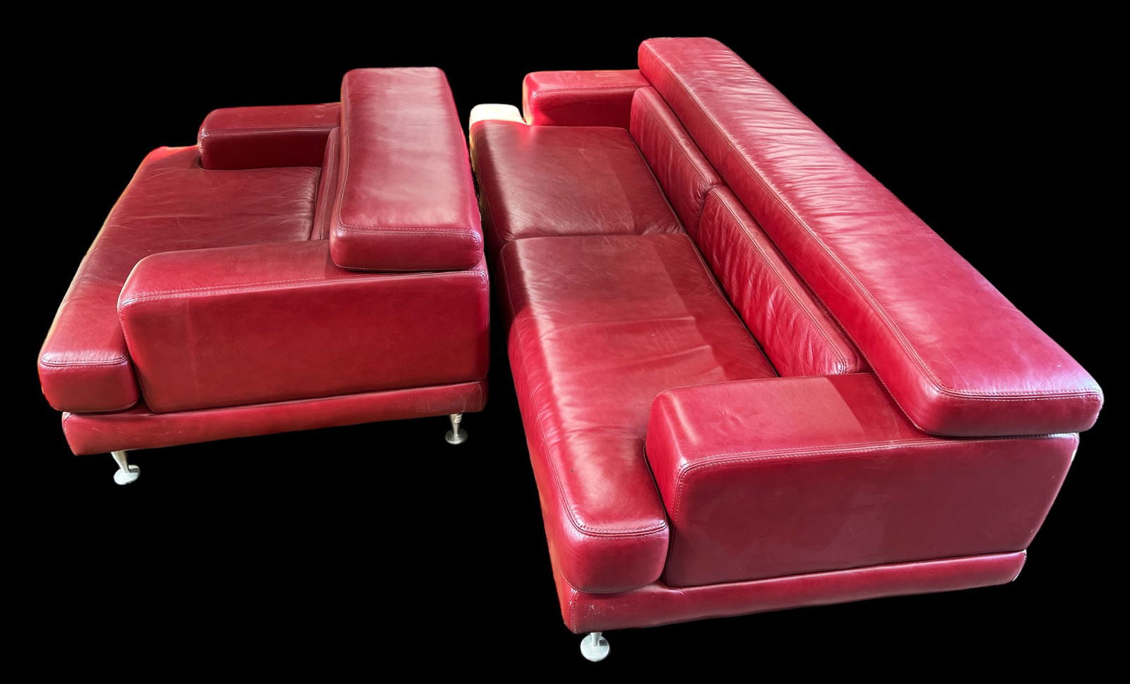 Divani Italian Red Leather Chair & Sofa. (1 of 3)