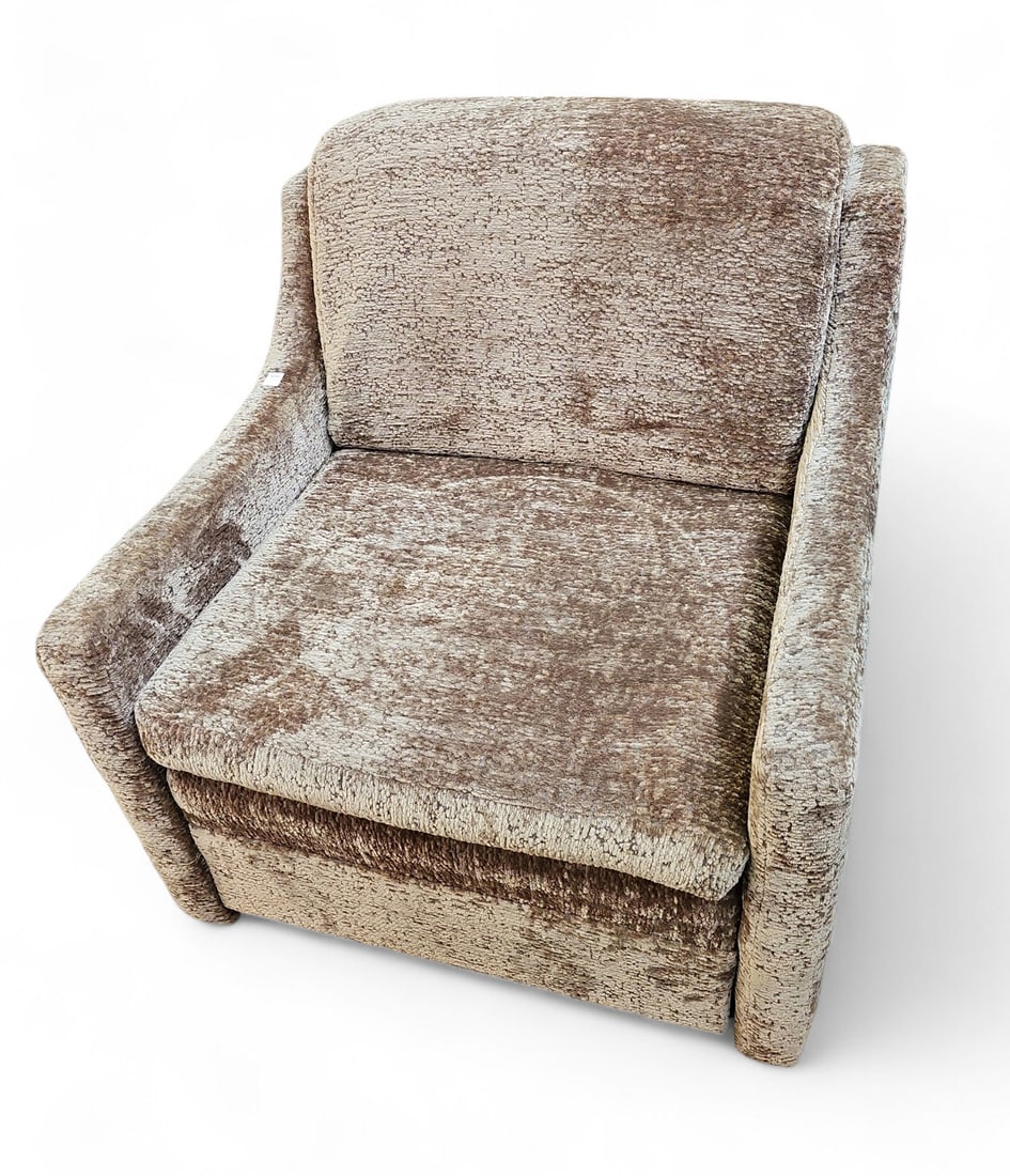 Pierre Frey Sleeper Lounge Chair.: The chair has green chenille upholstery. It functions as a stand-alone lounge chair, but can also be converted in a sleeper (see photo). It is in very good condition, with no noticeable damage. It mea