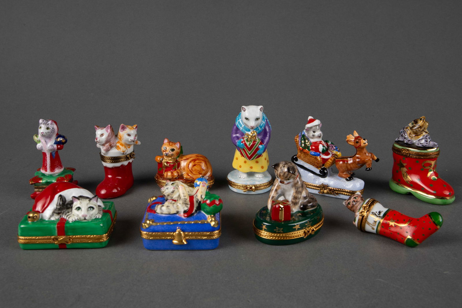 Lot of 10 Limoges Christmas Cat Pillboxes. (1 of 11)