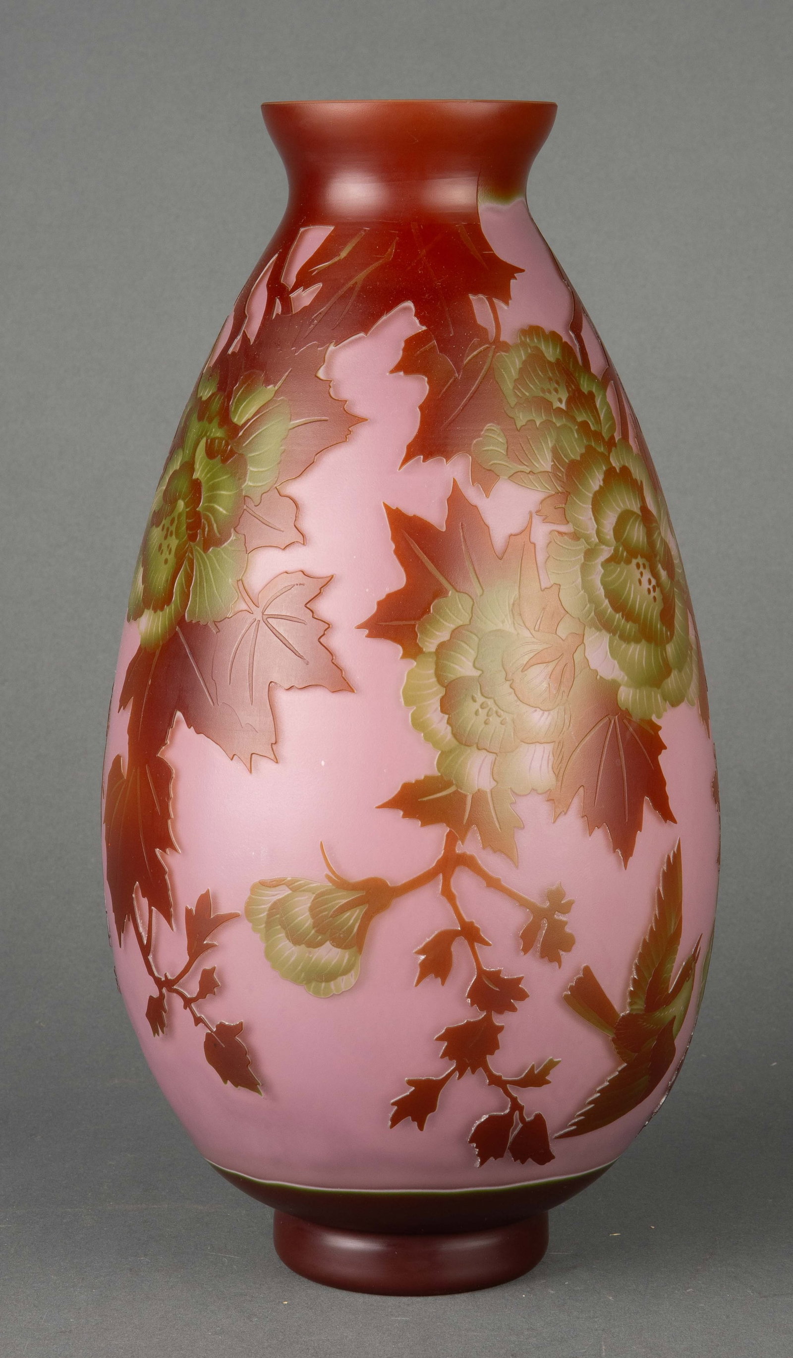 Large Galle Style Cameo Glass Vase. (1 of 4)