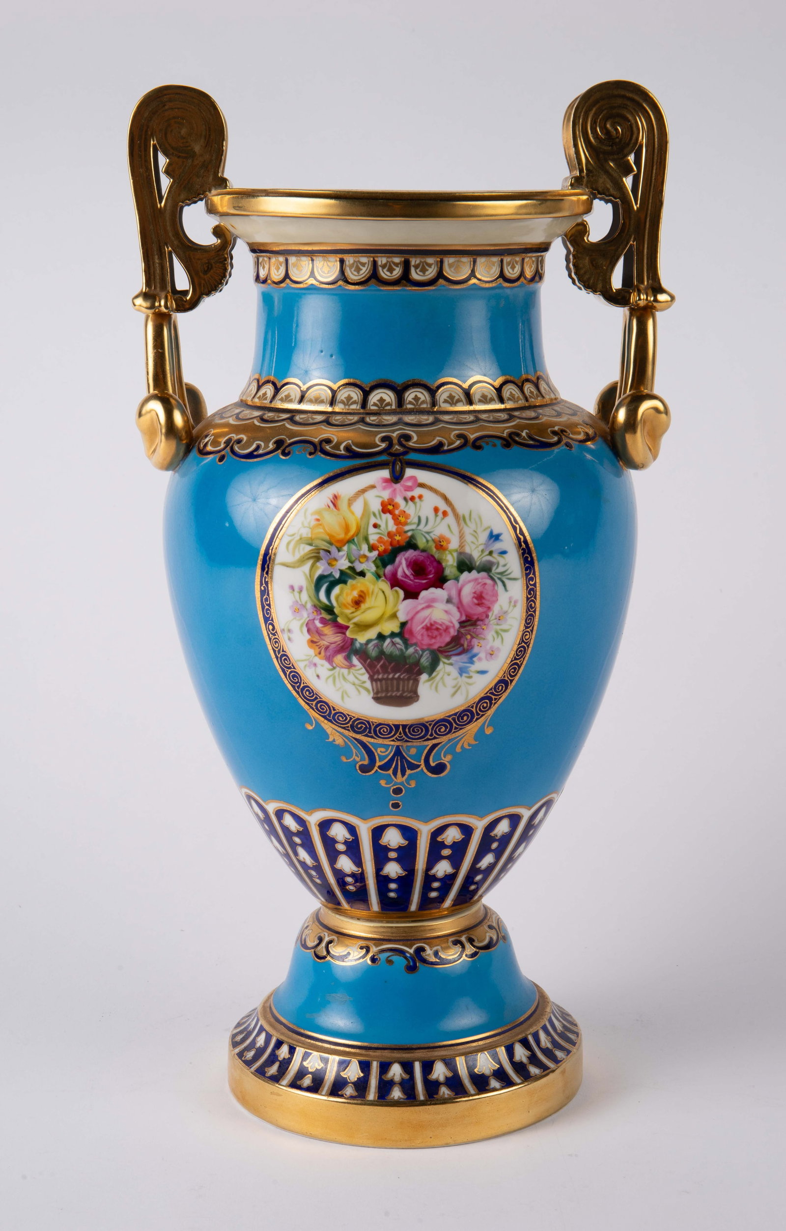 Morimura Bros. Hand Painted Nippon Urn Vase. (1 of 8)