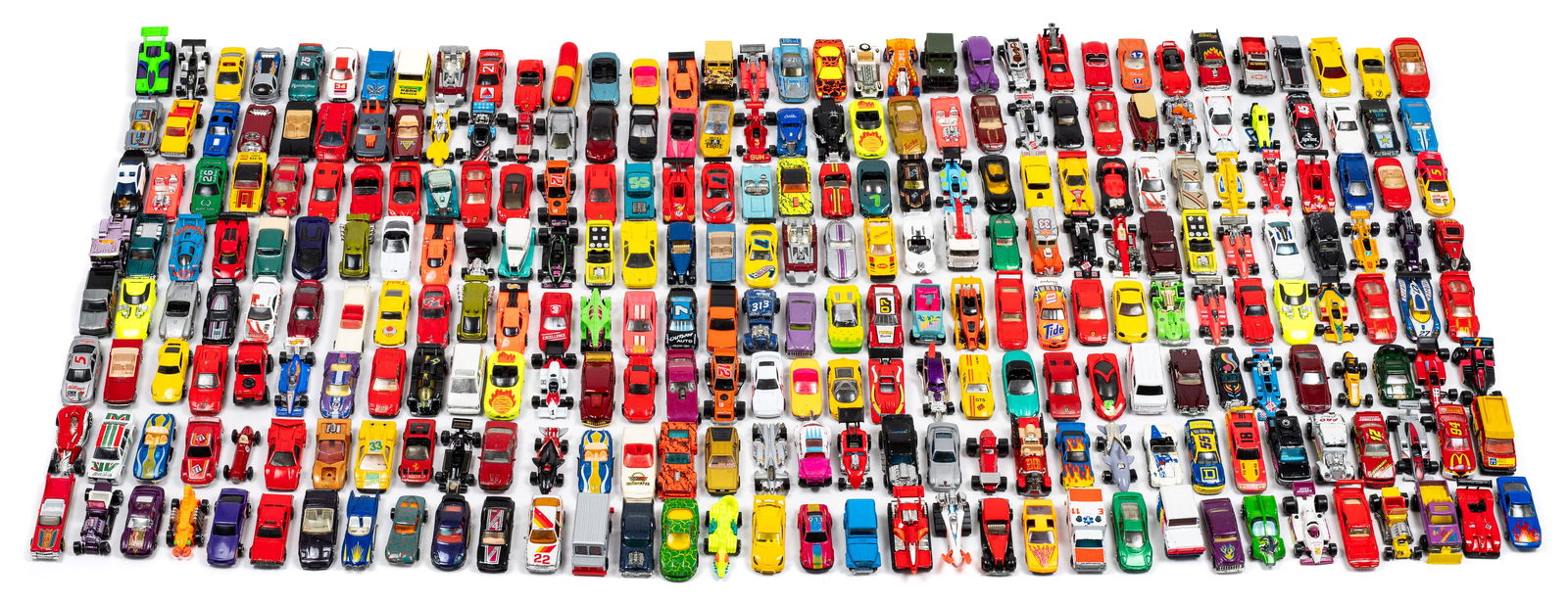 Lot of Hot Wheels, Matchbox, & Other Toy Cars. (1 of 7)