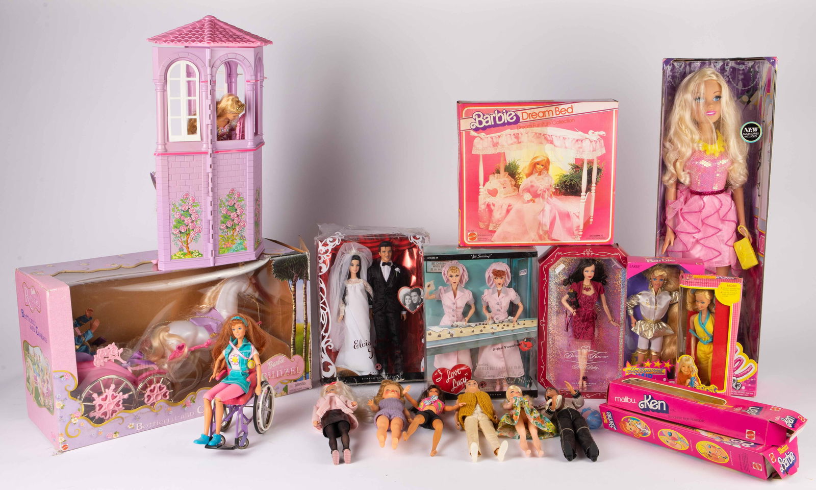 Lot of Barbie Dolls & Accessories, Some Vintage. (1 of 6)