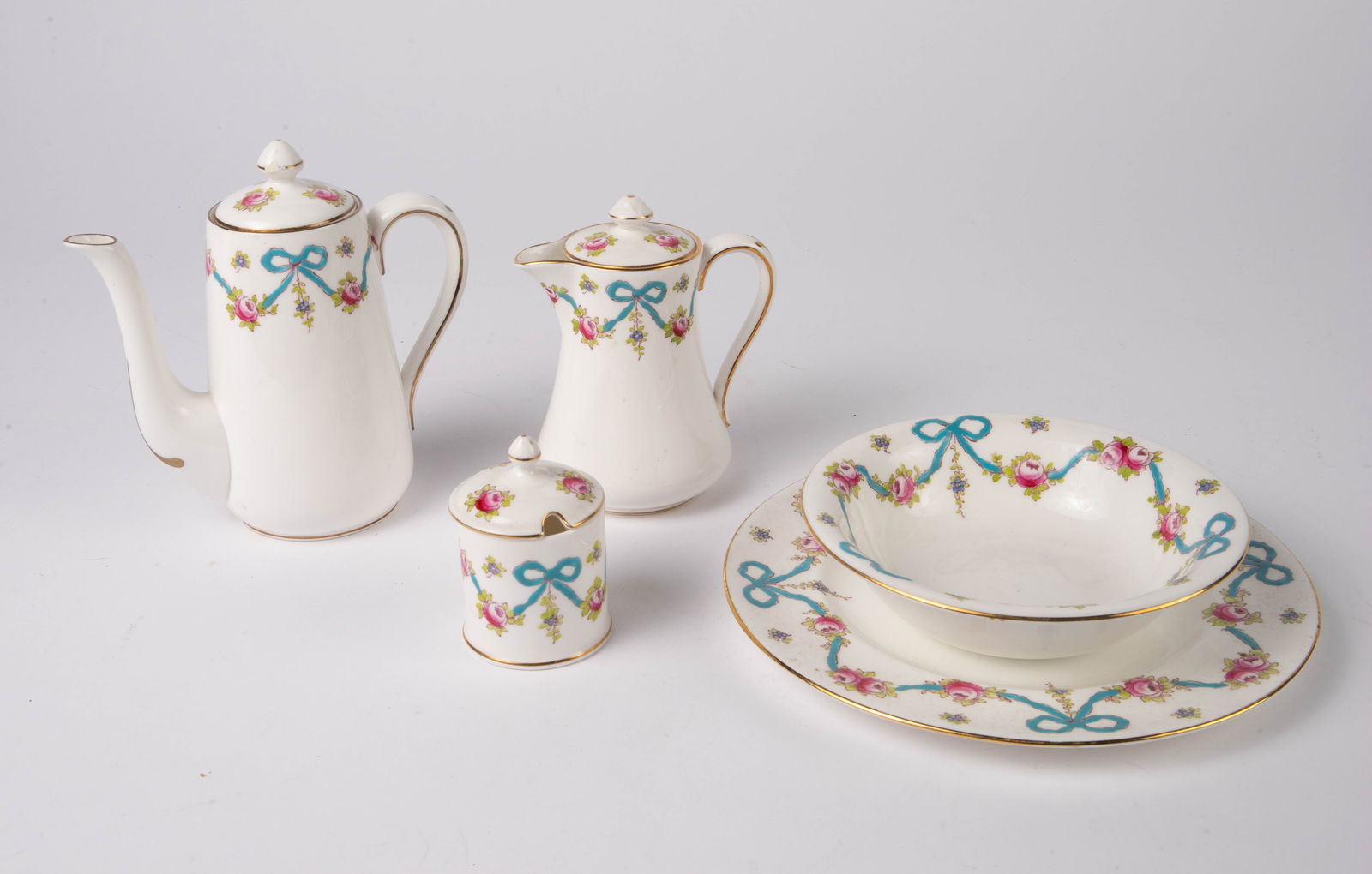 Crown Staffordshire Blue Bow Set - 5 Pcs. (1 of 6)