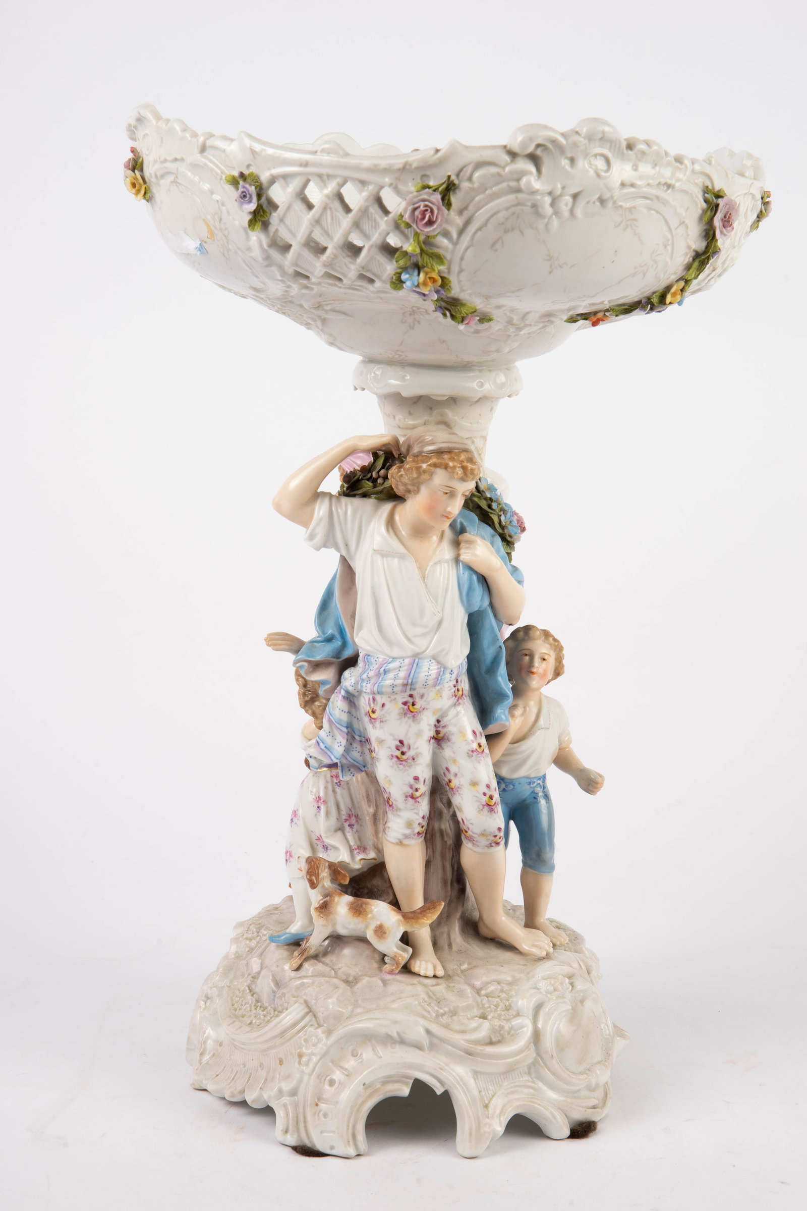 Volkstedt Porcelain Figural Centerpiece Bowl. (1 of 9)