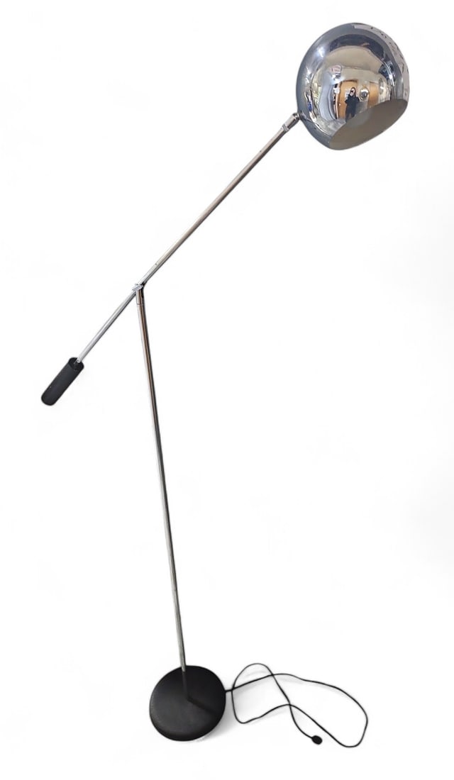 Mid Century Modern Chrome Eyeball Floor Lamp.: This Mid-Century Modern, Robert Sonneman style lamp is in good condition, and is presently working. It measures 62" tall, with a 4" diameter globe. Third-party freight shipping or personal pickup is r