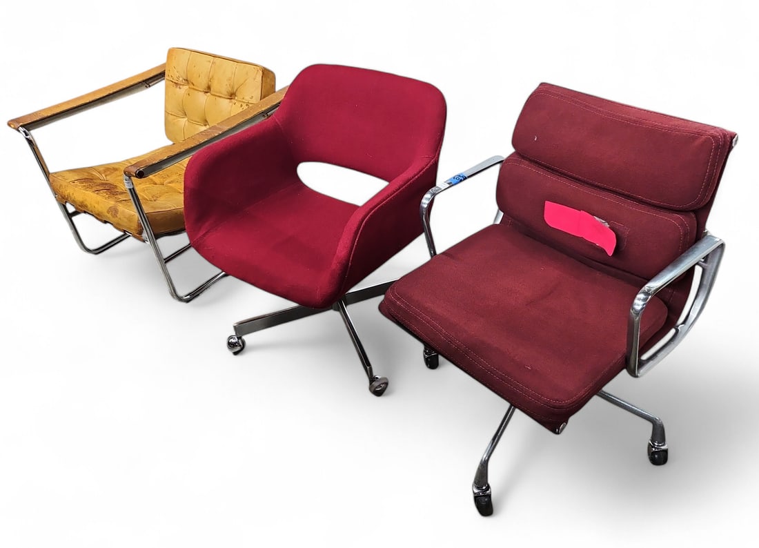 Lot of Three Chairs - Stendig & Herman Miller. (1 of 5)