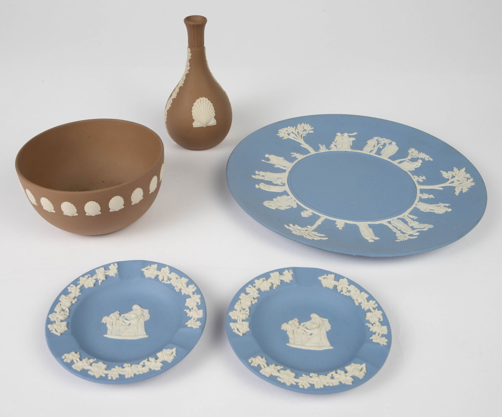 Lot of 5 Wedgwood Jasperware Pcs. (1 of 7)