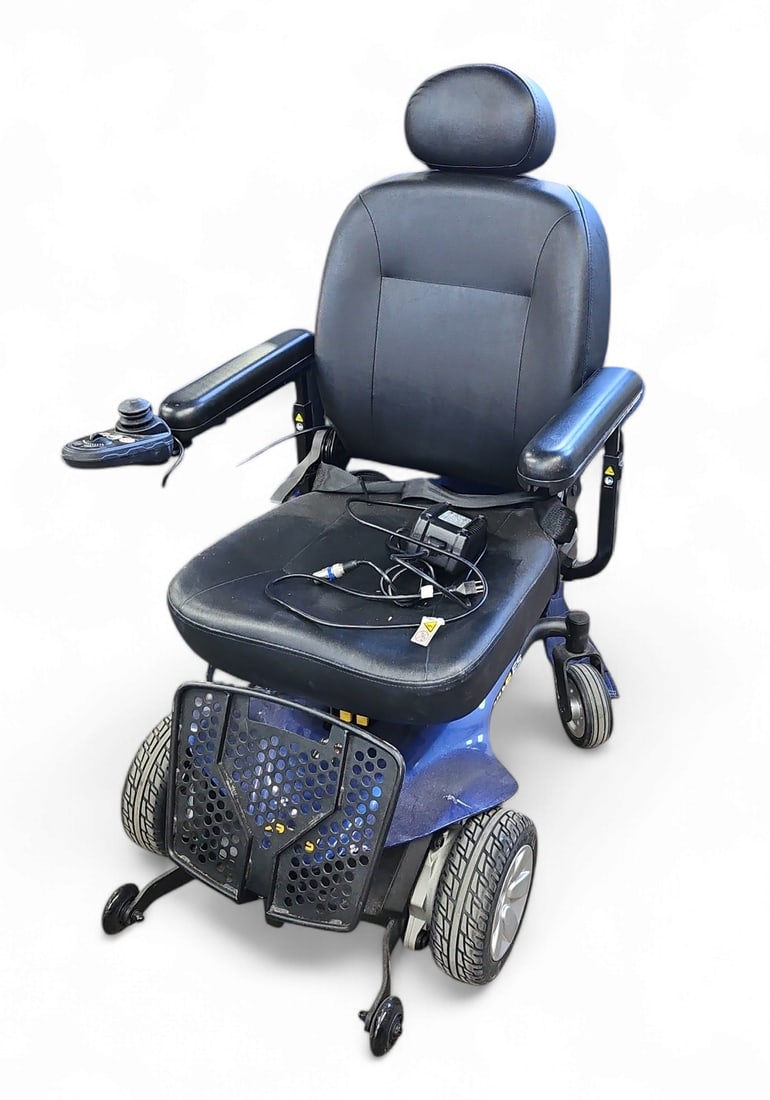 Pride "Jazzy" Series Motorized Wheelchair. (1 of 2)