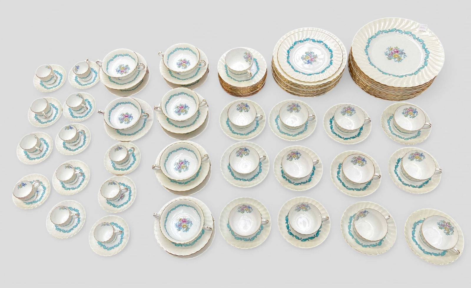 Minton "Ardmore" China Set - Service for 11. (1 of 5)