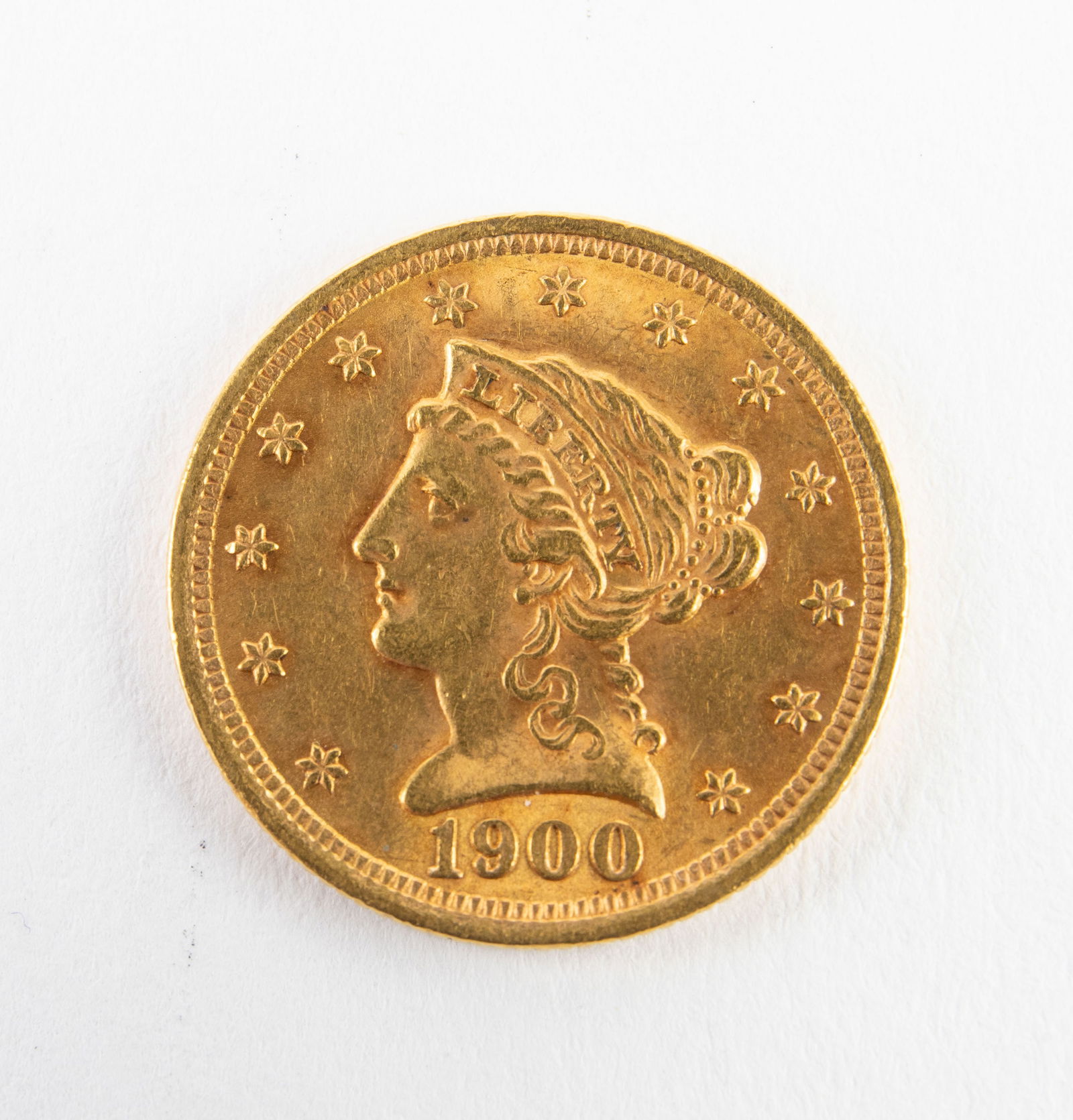 1900 $2 1/2 Liberty Head Gold Coin. (1 of 2)