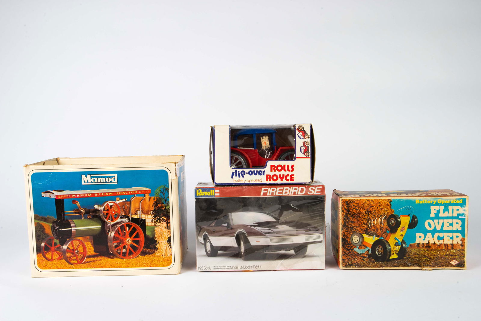 Vintage Toy Cars & Models - Mamod Steam Tractor. (1 of 11)