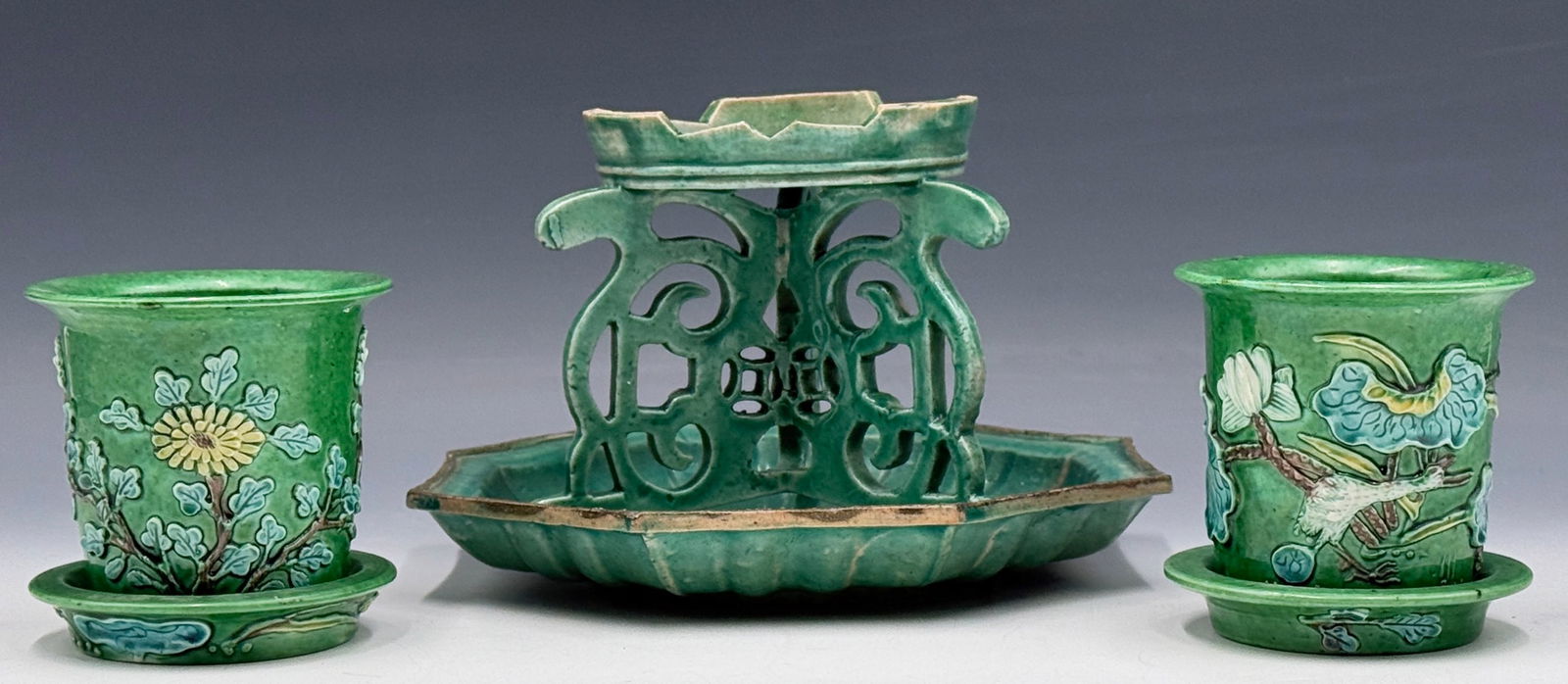 Lot of Antique Chinese Majolica Articles. (1 of 4)