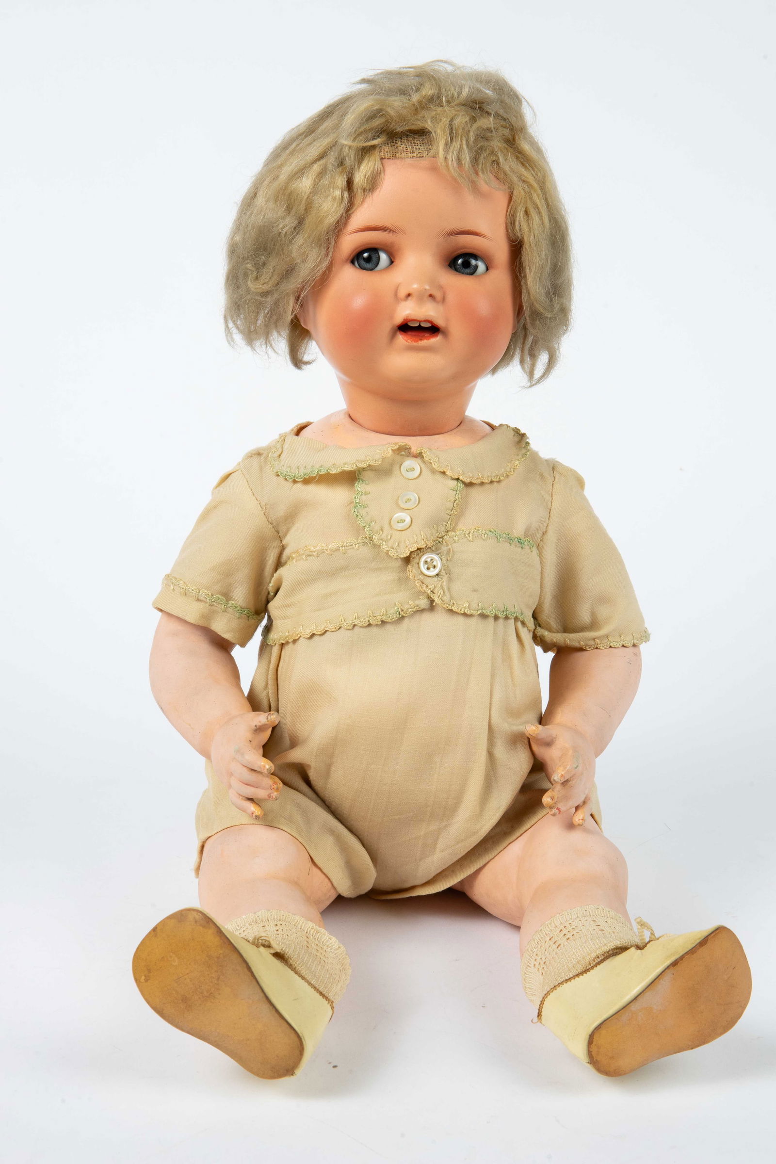 Antique German Heubach Flirty Eye Doll, 342-6. (1 of 7)