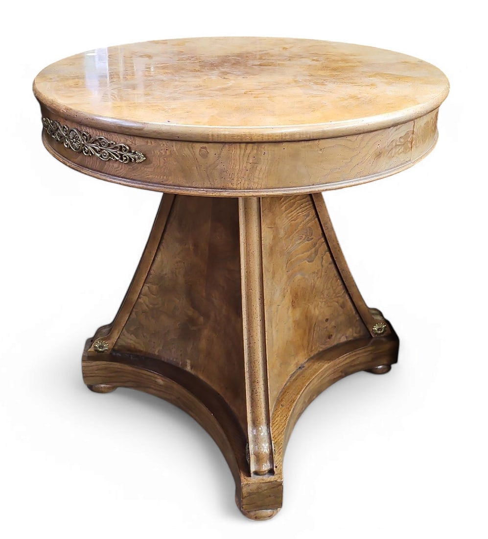Henredon Burled Wood Round Side Table. (1 of 3)