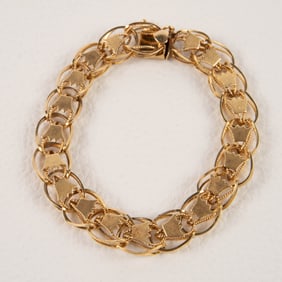 14K Gold Link Bracelet w/Heart Clasp, Crown Design