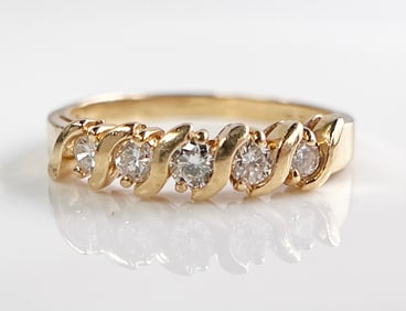 14K Yellow Gold & Diamond Ring.