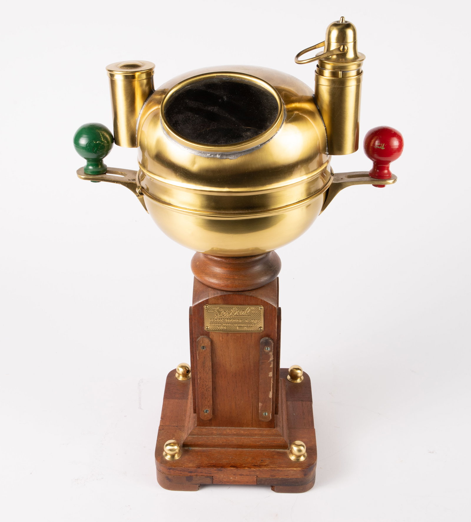 Henry Brown & Son Sestrel Type A Yacht Binnacle.: This small vintage brass ship's binnacle has a brand plaque on the front of the wooden base. The interior compass is branded Coubro & Scrutton Company. The item measures 21 3/4" x 13 3/4" x 7 3/4". Th