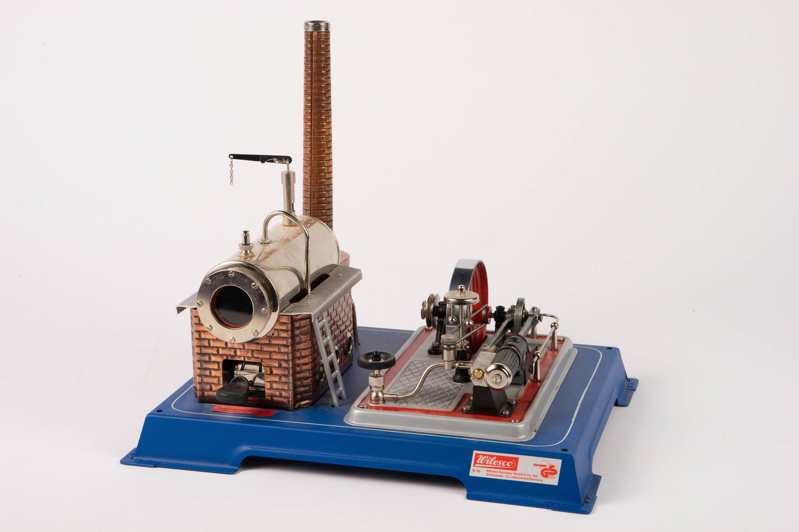 Wilesco D 16 Steam Engine Toy, Germany. (1 of 6)