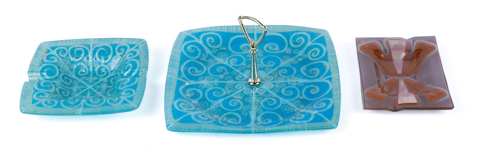 Lot: 3 Pcs. Higgins Glass - Ashtrays, Server. (1 of 7)