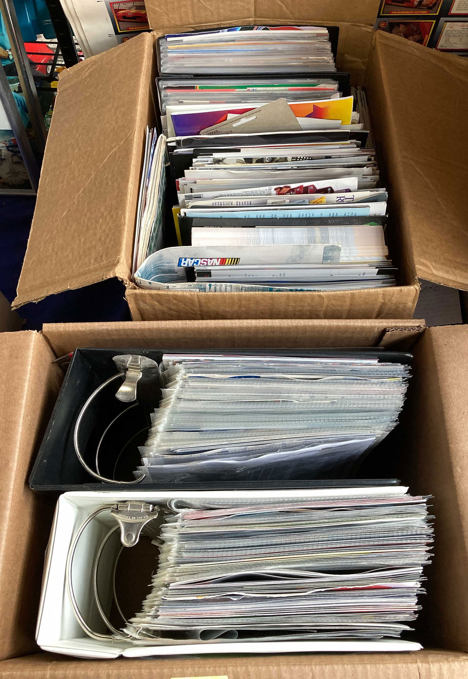 Lot of Racing Hero Cards - Over 350 Autographs. (1 of 9)