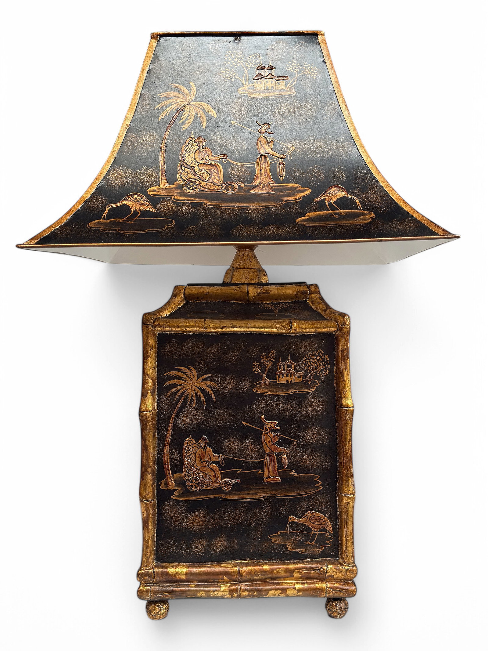 Frederick Cooper Chinoiserie Lamp w/Metal Shade. (1 of 7)